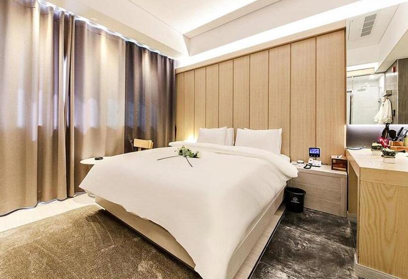 غرفة ديلوكس, Yeogiuhtte Seodaegu