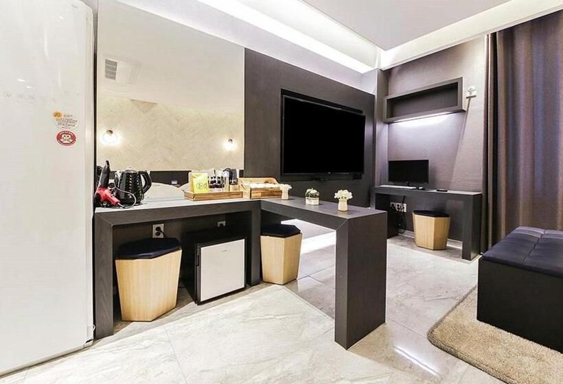 غرفة ديلوكس, Yeogiuhtte Seodaegu