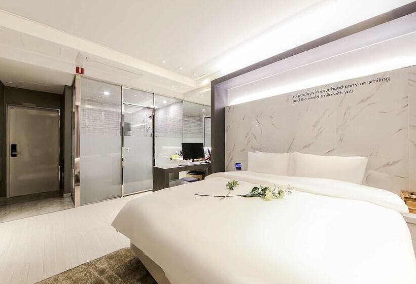 غرفة قياسية, Yeogiuhtte Seodaegu