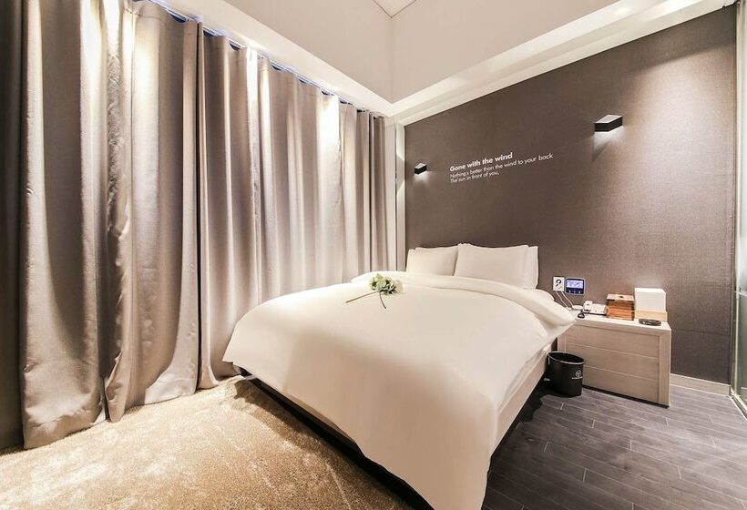 غرفة قياسية, Yeogiuhtte Seodaegu