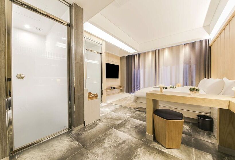 غرفة ديلوكس, Yeogiuhtte Seodaegu