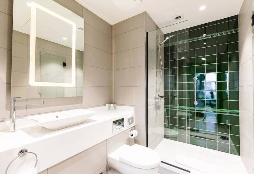 דירת חדר פרמיום, Native Glasgow