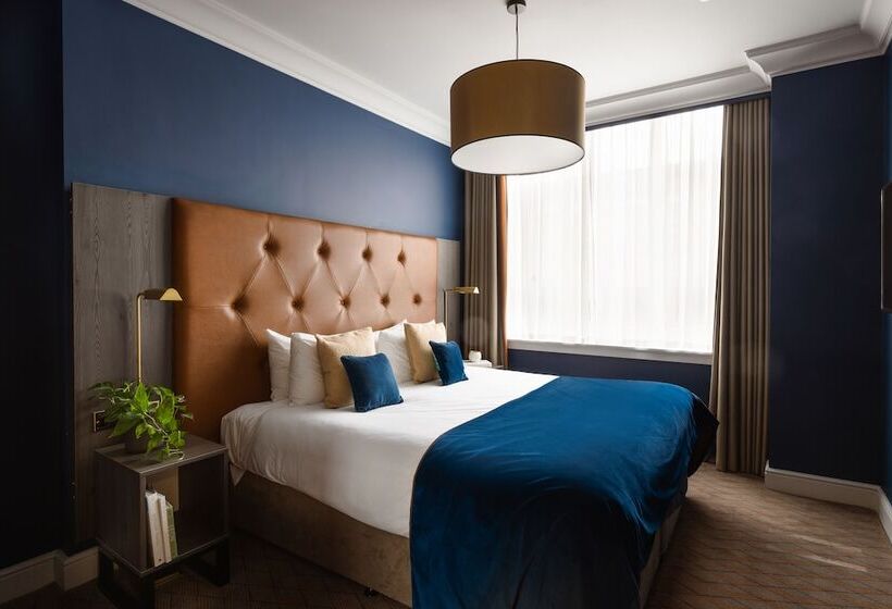 דירת חדר פרמיום, Native Glasgow