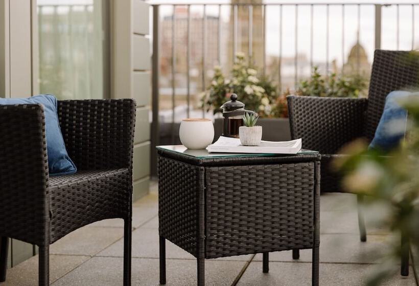 דירת חדר דלוקס, Native Glasgow