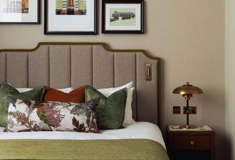 סטודיו דלוקס, Native Glasgow