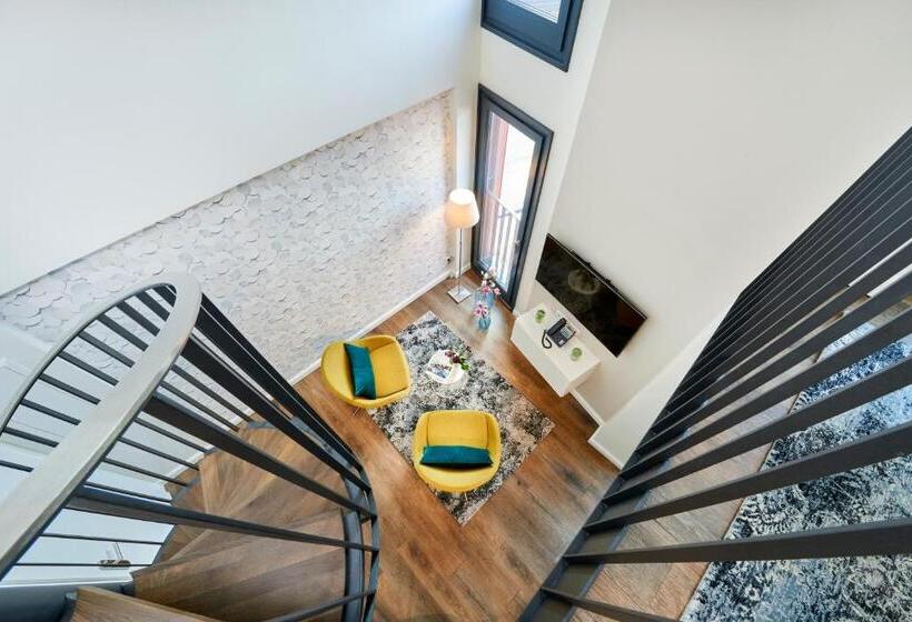 آپارتمان دوبلکس 1 خوابه, überfluss Serviced Apartments