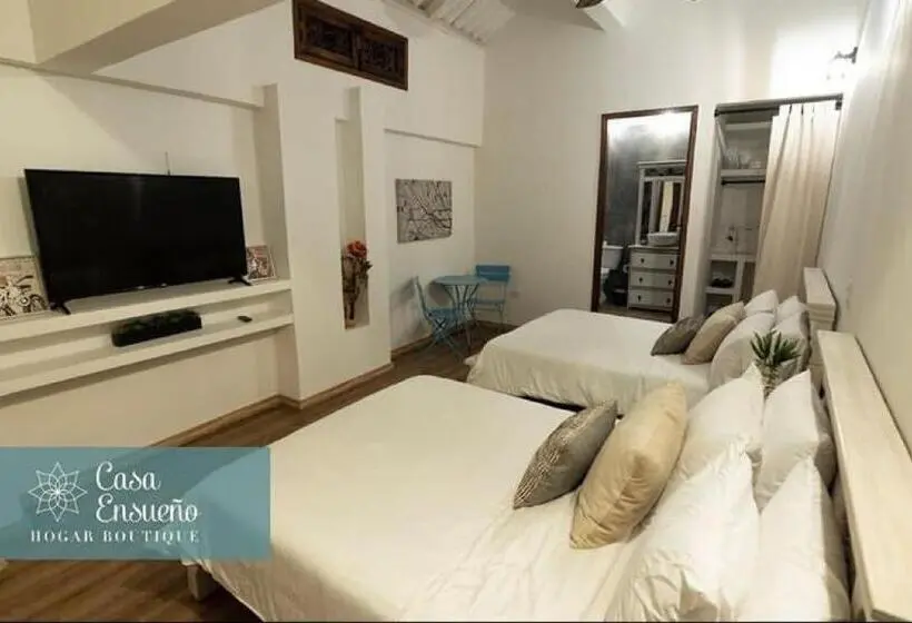 Standard Neljän Hengen Huone Parveke, Casa Ensueño Hogar Boutique