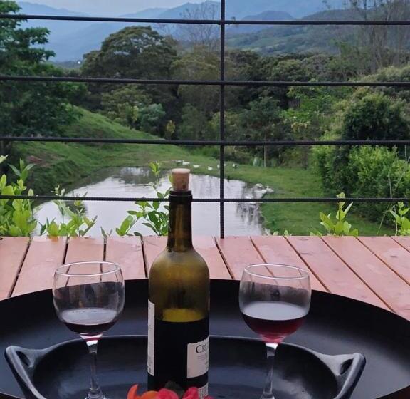 Suite with lake view, Casa Ensueño Hogar Boutique