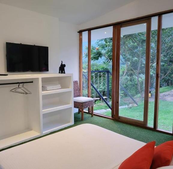 Standaardkamer met Uitzicht op de Tuin, Casa Ensueño Hogar Boutique