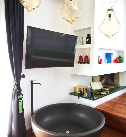 Номер Deluxe Кровать Кинг, Idea 18 Boutique