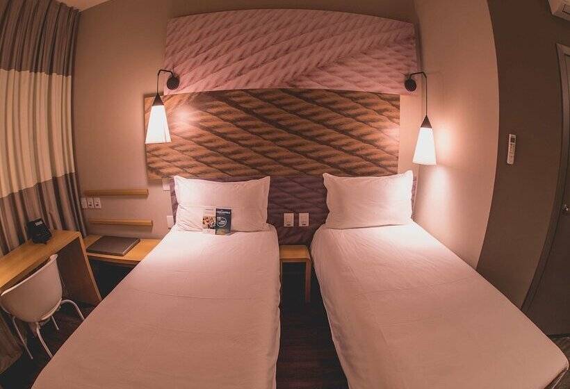标准间, Ibis Carlos Barbosa