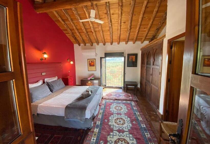 اتاق لوکس با چشمانداز, La Guzmana De Ronda