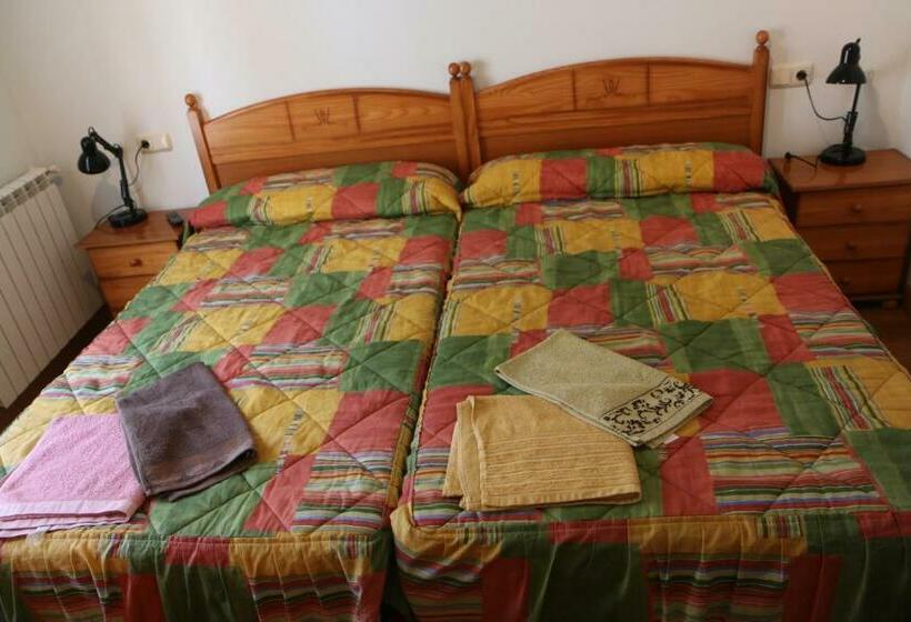 اتاق استاندارد, Hostal La Plaza