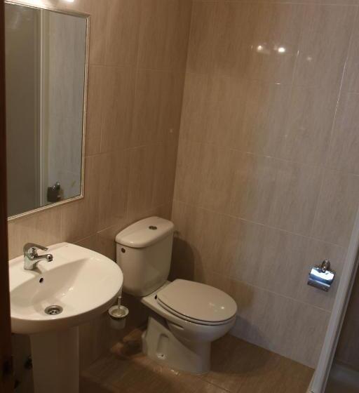 اتاق استاندارد, Hostal La Plaza