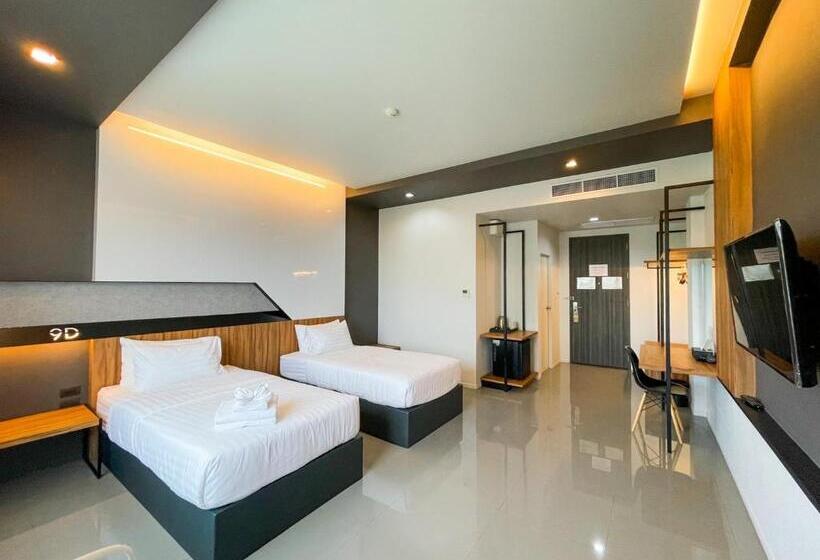 高级大房间, 9d Sport