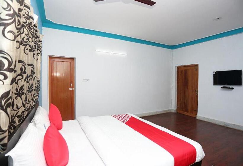 اتاق لوکس, Oyo 15504 Maa Banadurga Guest House