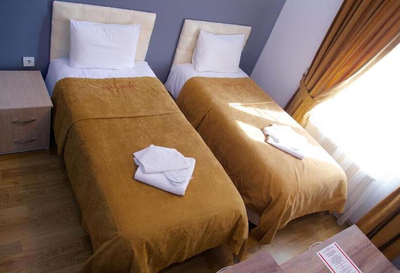 غرفة قياسية, Figen