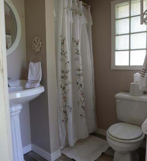 غرفة قياسية, Martha's Vineyard B & B