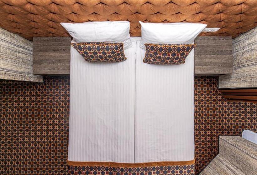 اتاق لوکس, Resort Hotel Elija