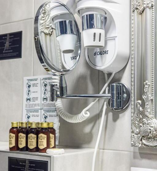 اتاق لوکس خانوادگی, Resort Hotel Elija