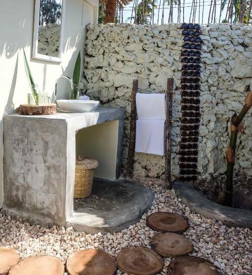 Standard bungalow with terrace, B4 Beach Club