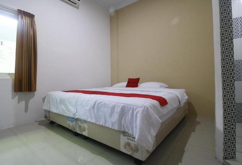 Номер Стандарт, Reddoorz @ Jalan Krakatau Medan