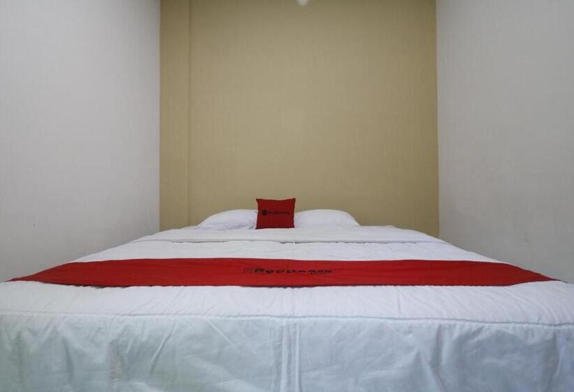 Номер Стандарт, Reddoorz @ Jalan Krakatau Medan