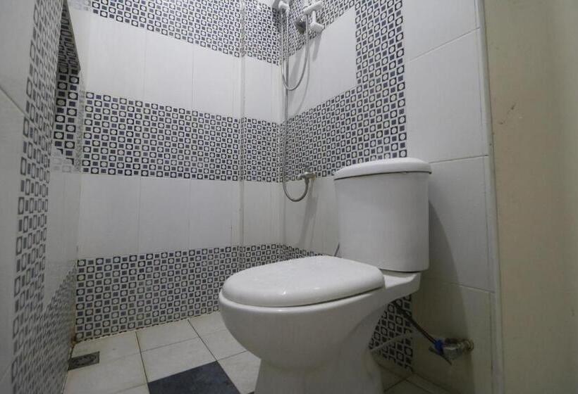 スタンダードルーム, Reddoorz @ Jalan Krakatau Medan