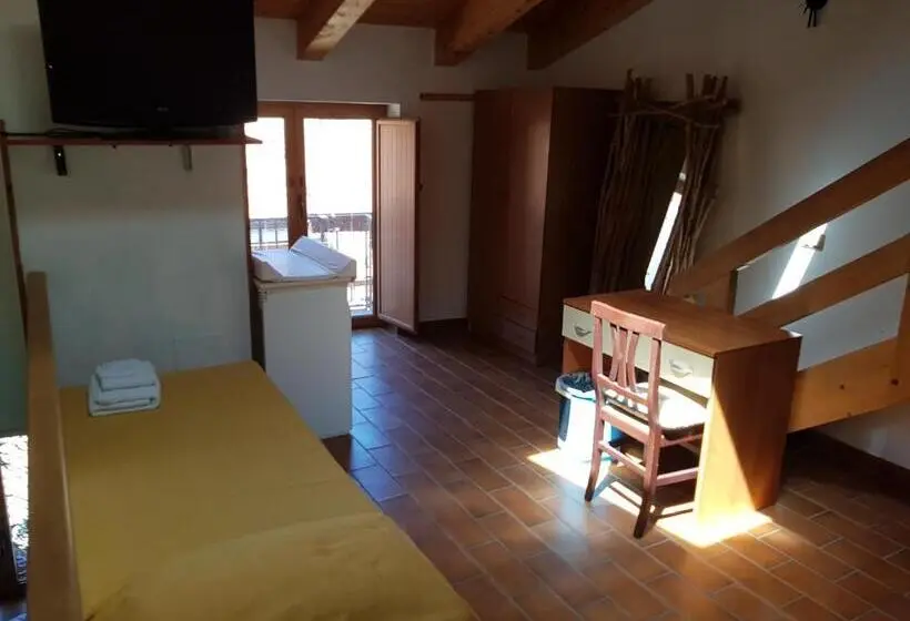 ４ベッドルームクラシックタイプ, Locanda Aria Del Re