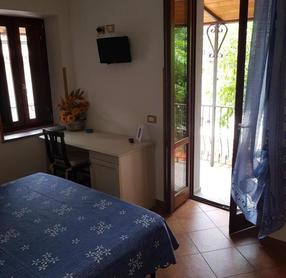 标准间带阳台, Locanda Aria Del Re