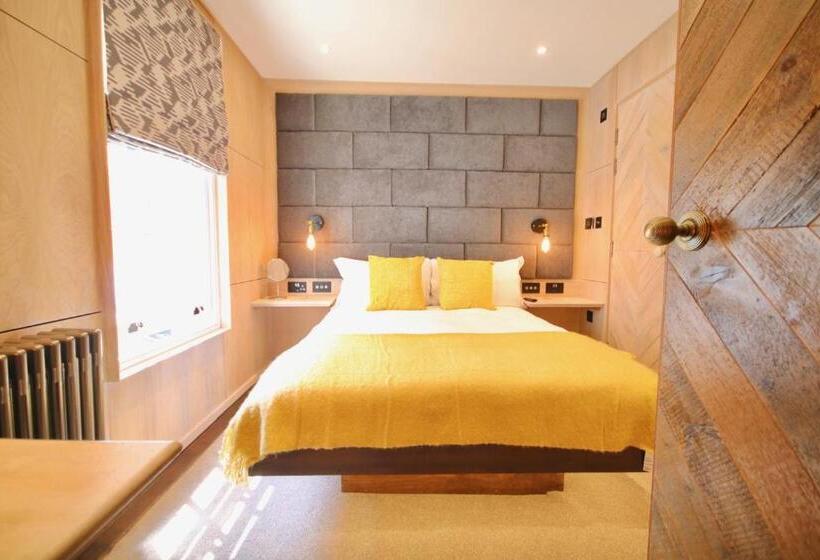 Номер Стандарт, Becketts