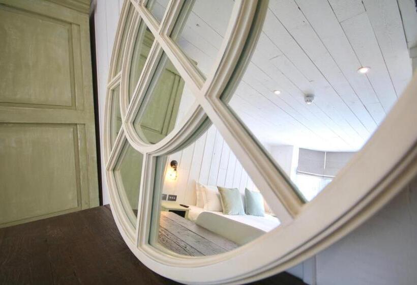 Номер Superior, Becketts