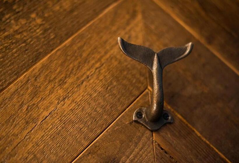 Номер Superior, Becketts