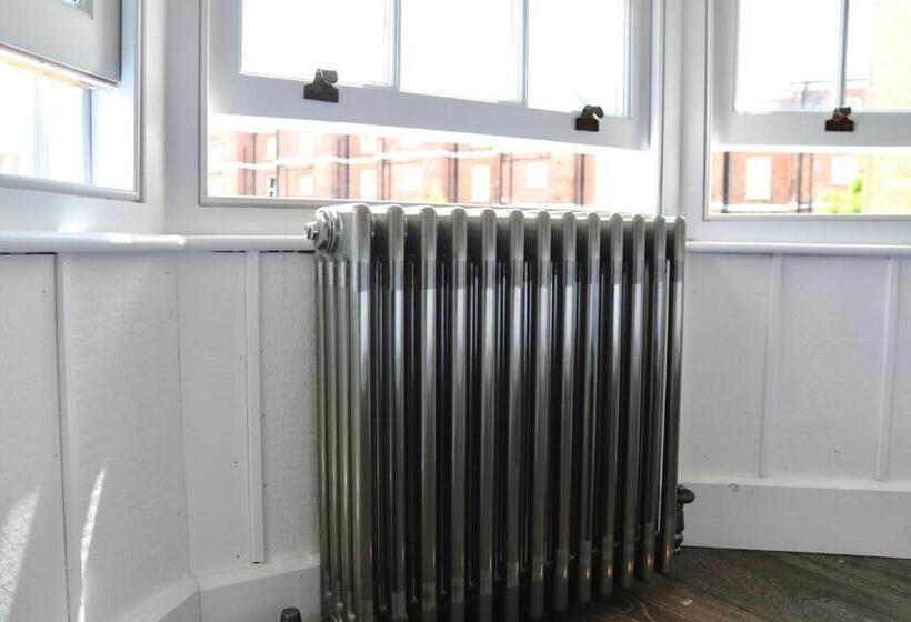 Номер Superior, Becketts