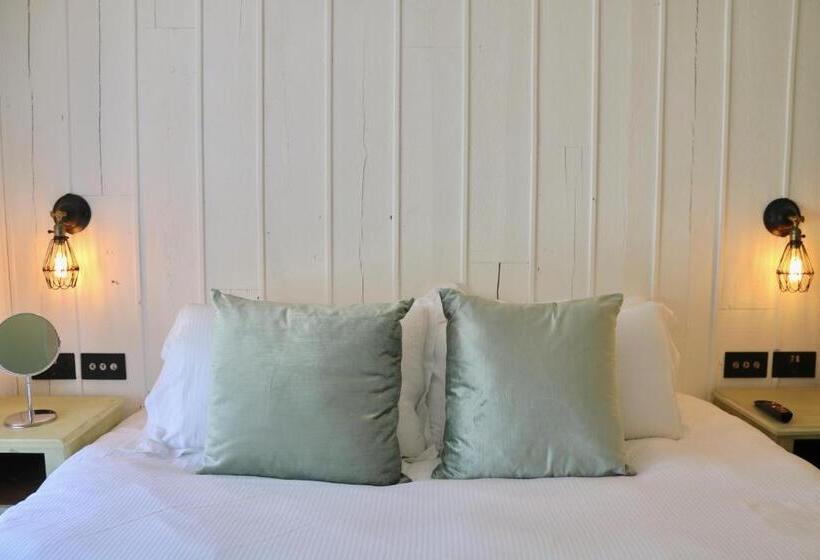 Номер Superior, Becketts