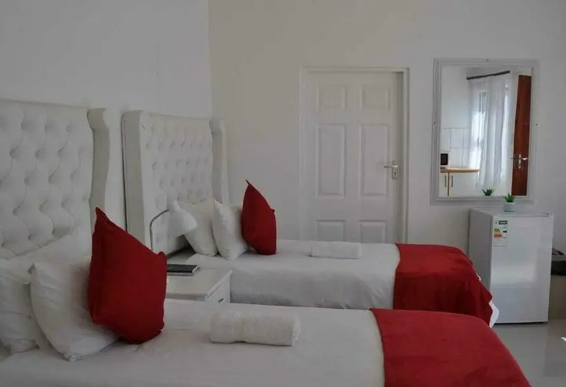 اتاق استاندارد یک نفره, Timo's Guesthouse Accommodation