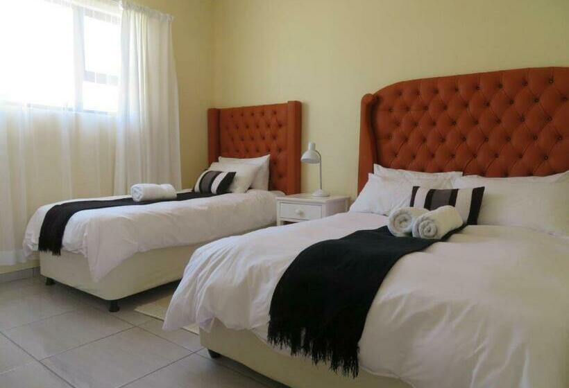 اتاق استاندارد, Timo's Guesthouse Accommodation