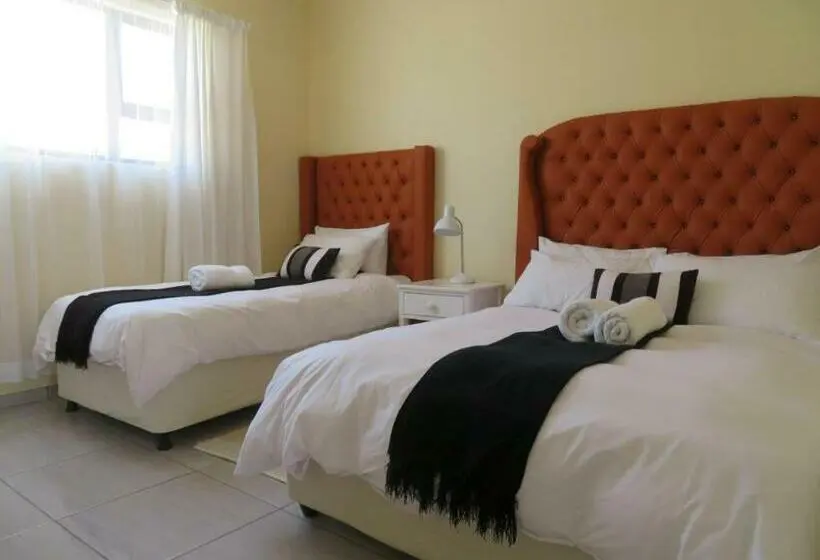 اتاق استاندارد, Timo's Guesthouse Accommodation
