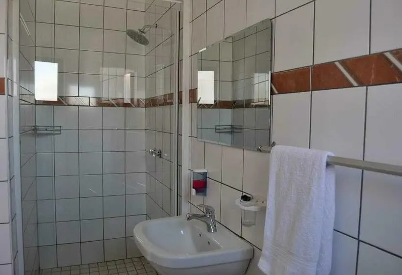 اتاق استاندارد, Timo's Guesthouse Accommodation