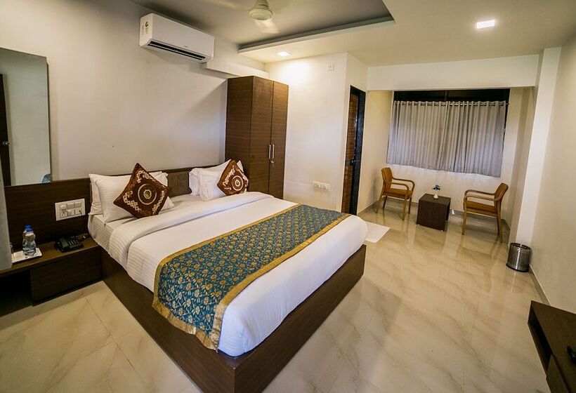 غرفة ديلوكس, Rnb Select Saanvi