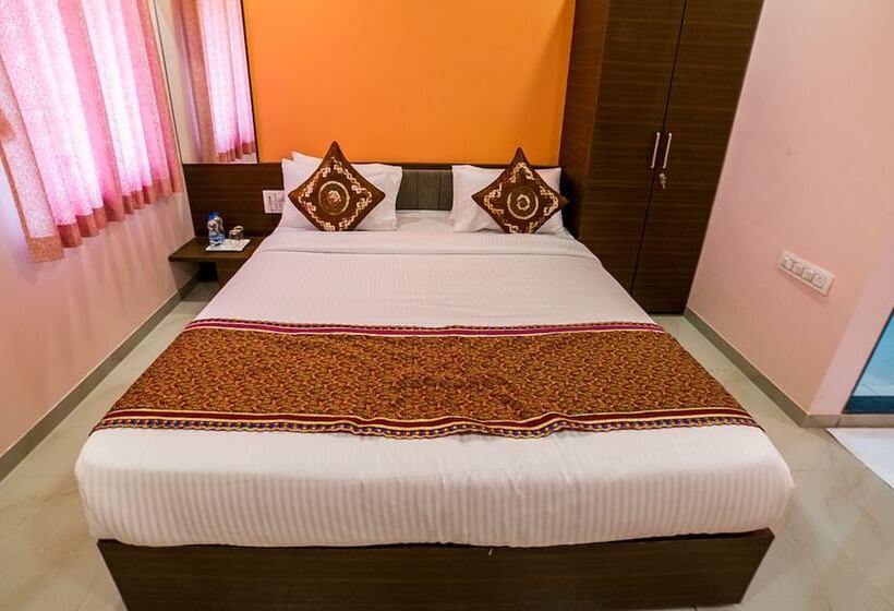 غرفة بريميوم, Rnb Select Saanvi