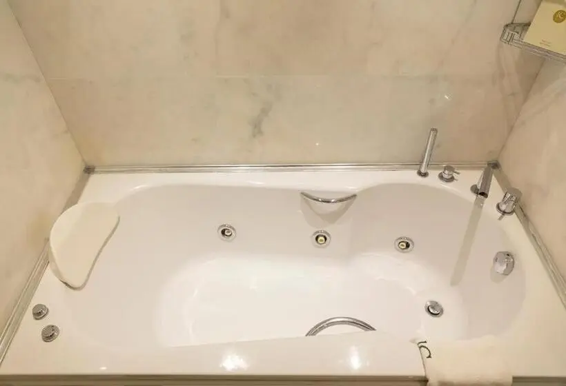 سوئیت با تخت بزرگ, Ic Hotels Green Palace   Kids Concept