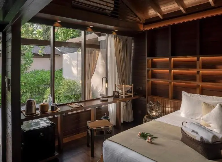 プールの見えるデラックスルーム, The Spa Resorts Lamai Beach