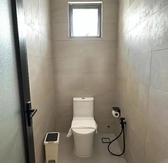 デラックストリプルルーム, Mirda Puncak Alam