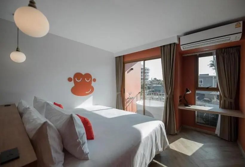 オーシャンビューデラックスルーム, Blu Monkey Hub And Hotel Bangsaen