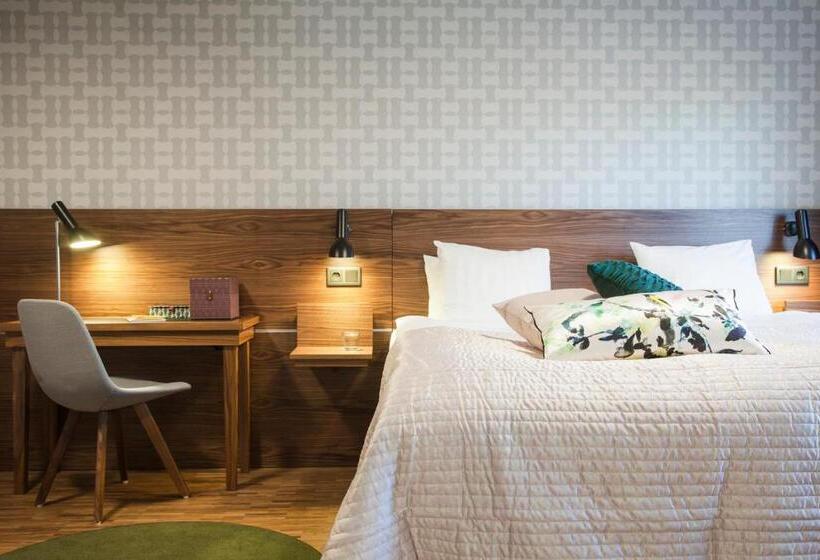 جناح, Rönneberga Konferens