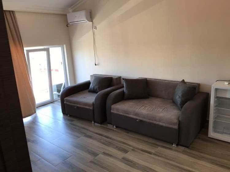 سوئیت با بالکن, David Palace Hotel Ureki