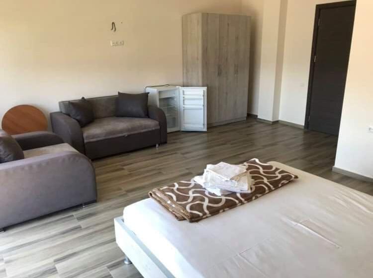 اتاق سوپریور چهار تخته, David Palace Hotel Ureki