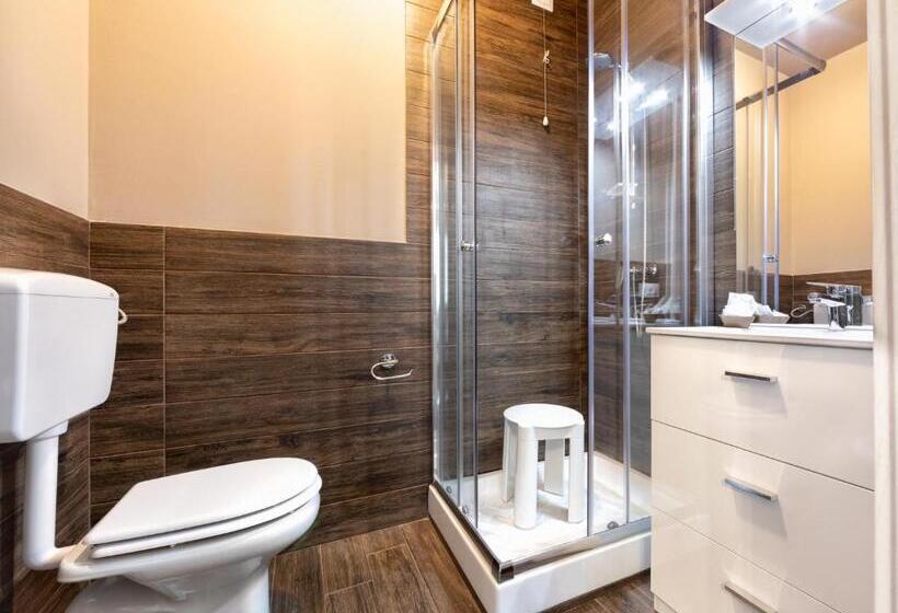 اتاق عادی, Giulietta