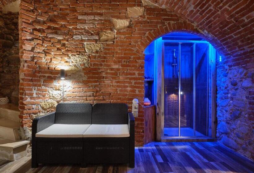 اتاق استاندارد سه نفره, Giulietta